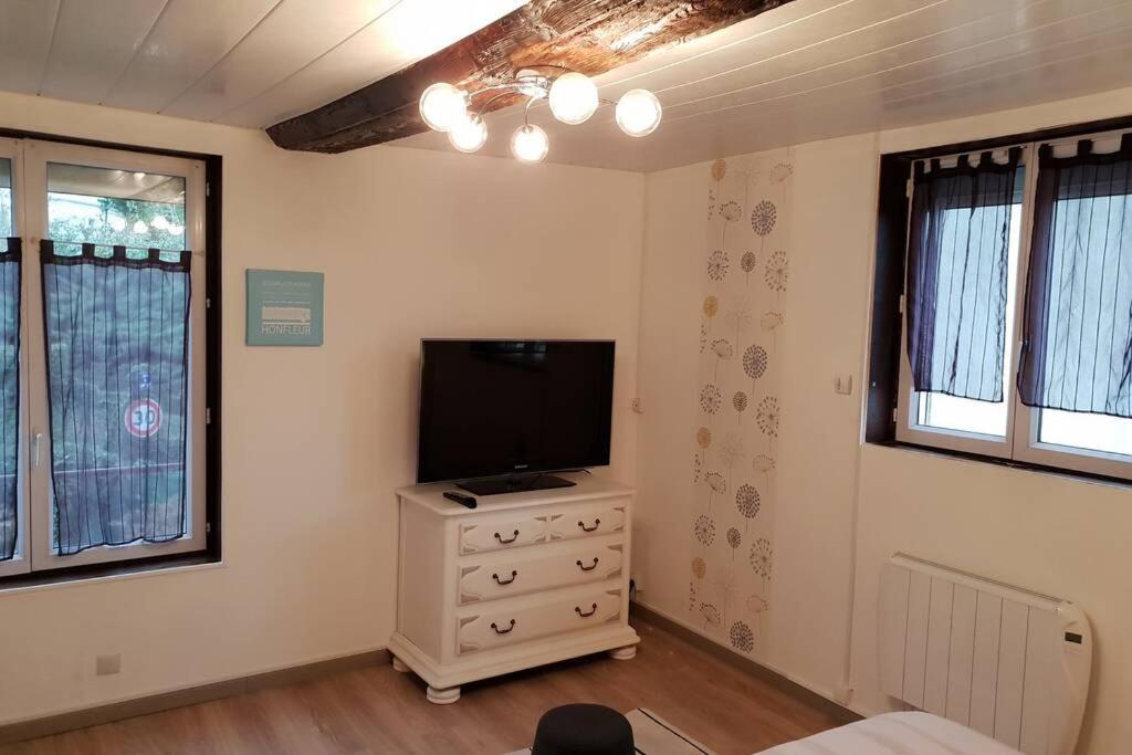 Appartement Le Longchamp à Honfleur Extérieur photo