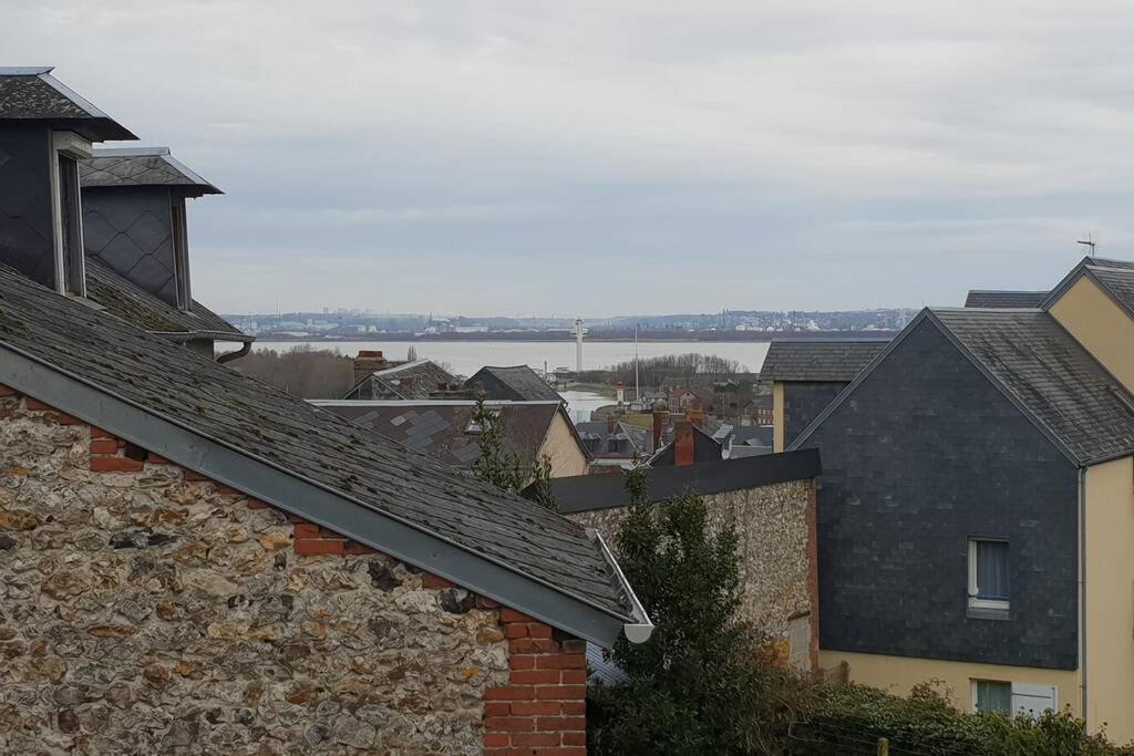 Appartement Le Longchamp à Honfleur Extérieur photo